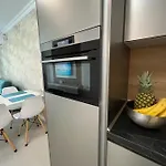 Luxury Private Near Life * سوزوبول