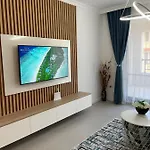 Luxury Private Near Life سوزوبول