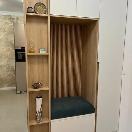 Luxury Private Near Life *