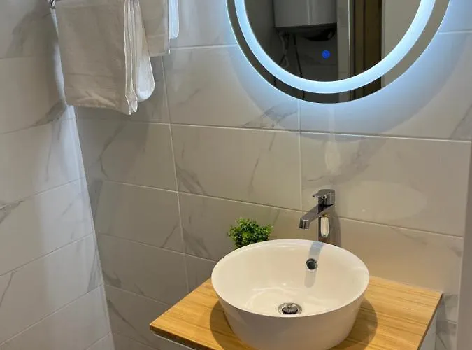 Luxury Private Near Life Apartmán *