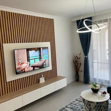 Luxury In Life Apartment Sozopol