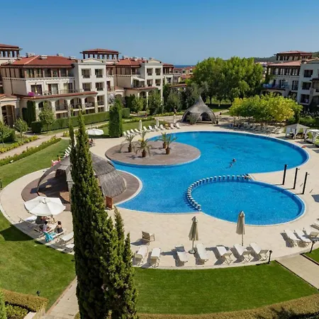 Luxury In Life Apartment Sozopol